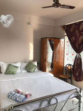 Living Roots Lodge